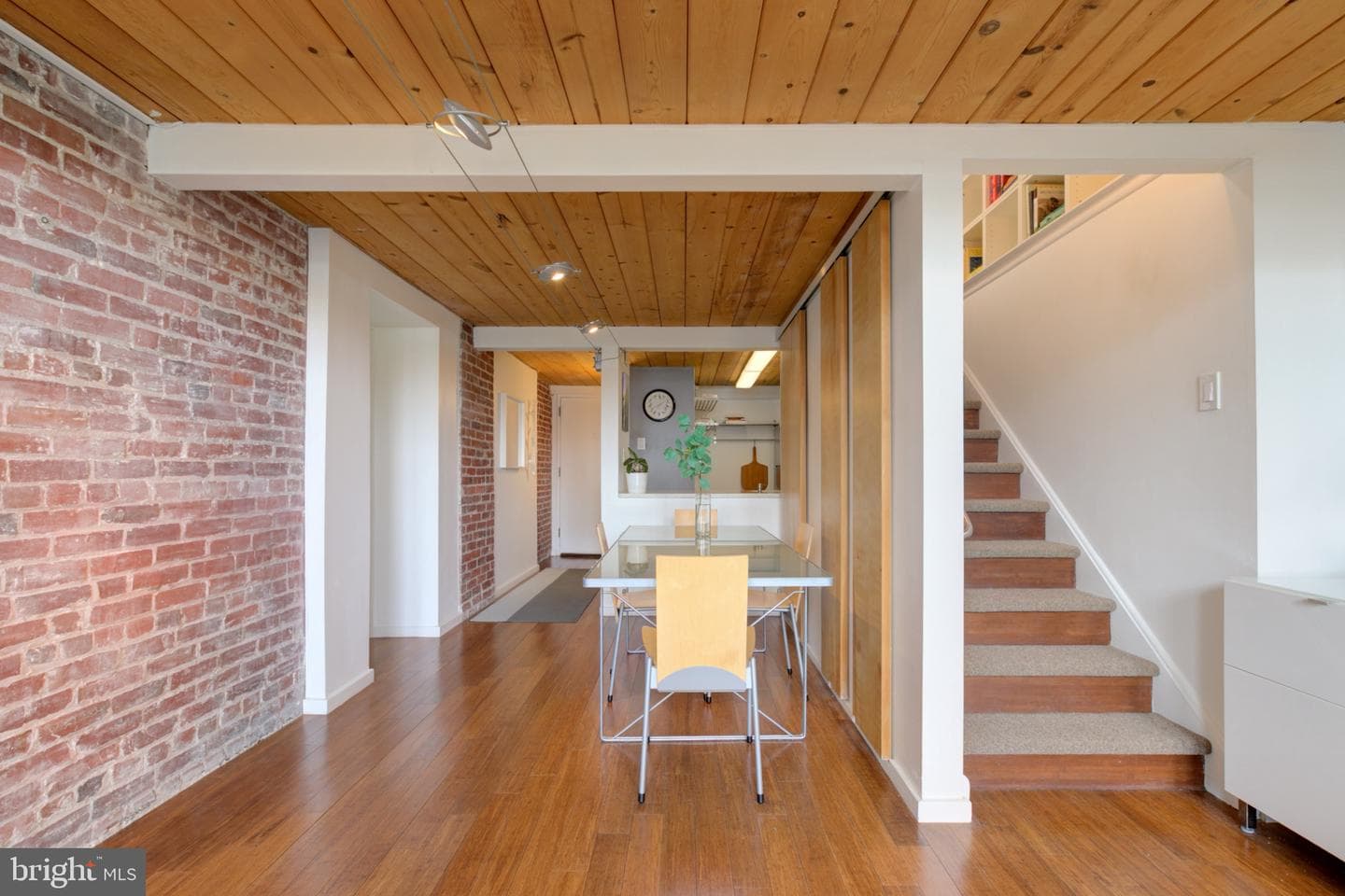 870 N 28th Street #201 photo 11
