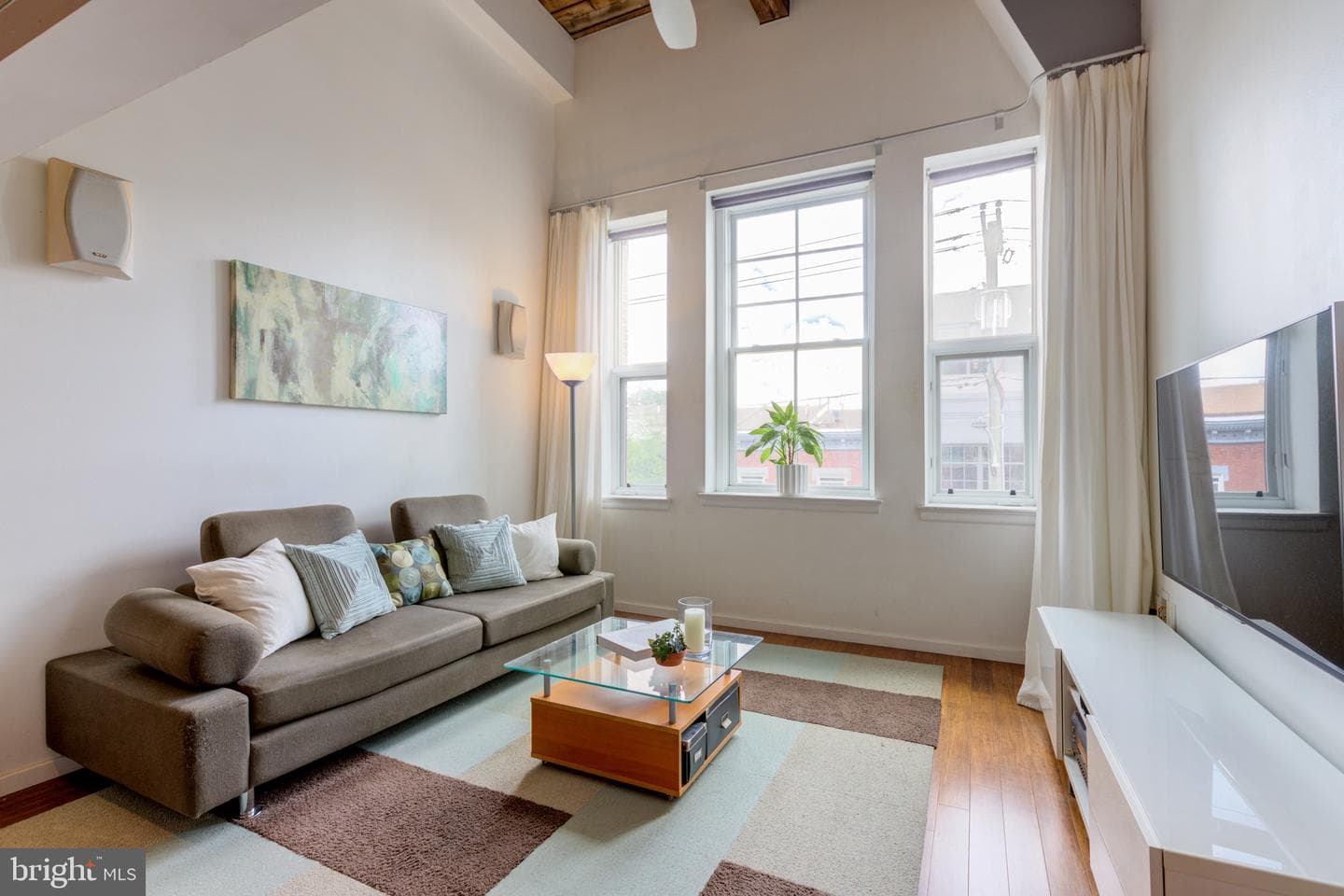 870 N 28th Street #201 photo 15