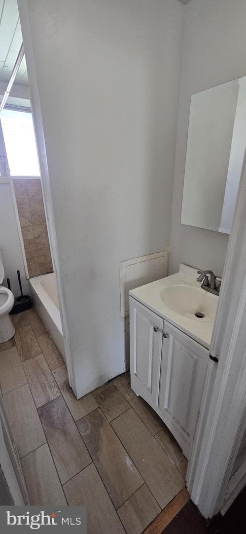 2237 Simon Street photo 9