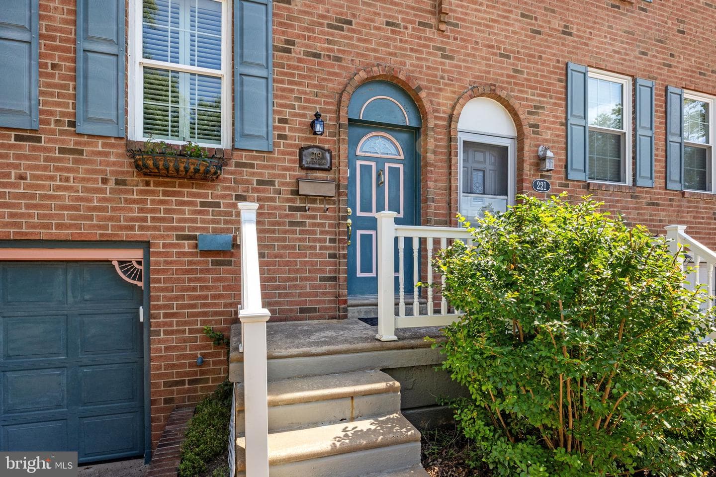 219 Nauldo Road photo 3