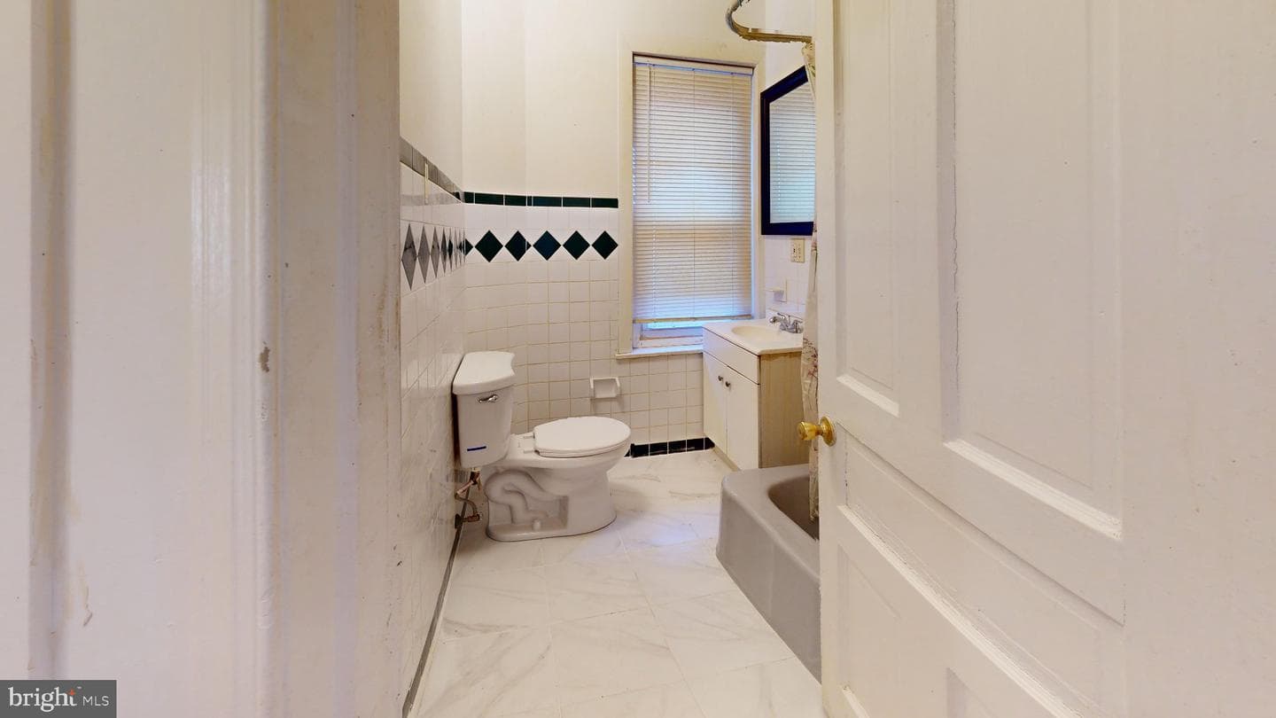 2109 S 66th Street photo 23