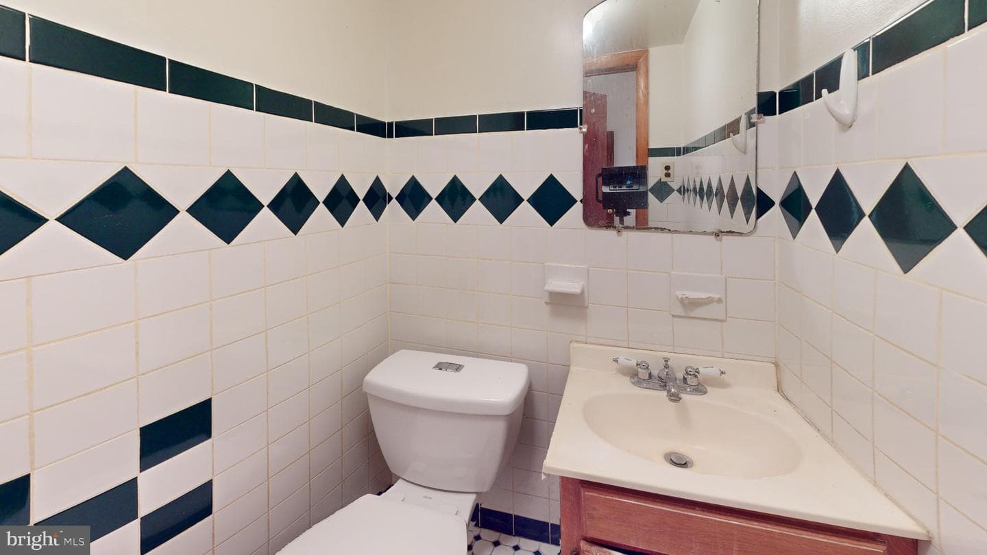 2109 S 66th Street photo 24