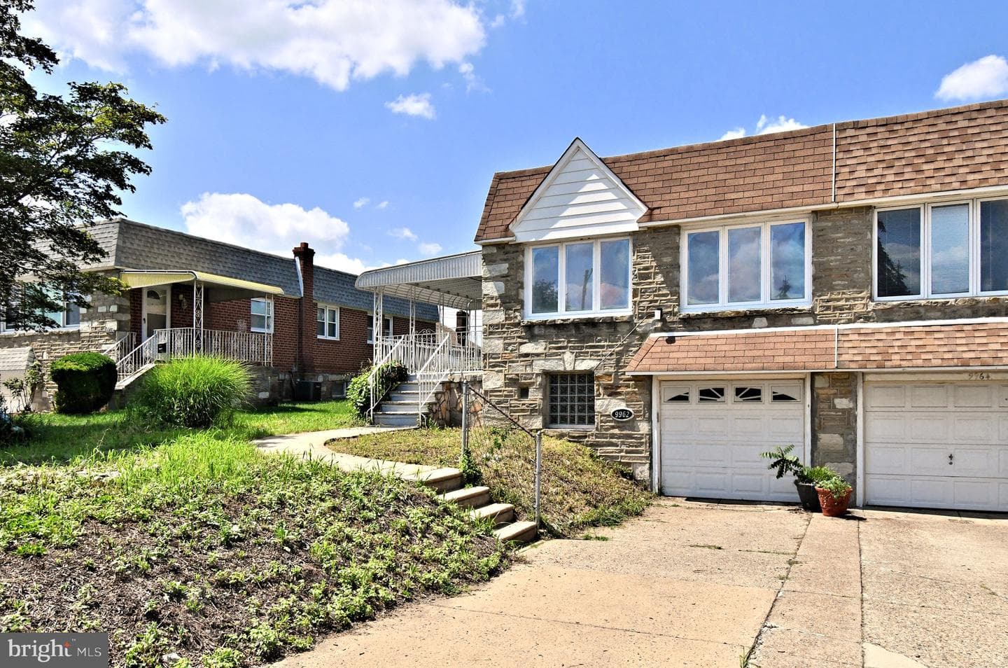 9962 Woodfern Road photo 1