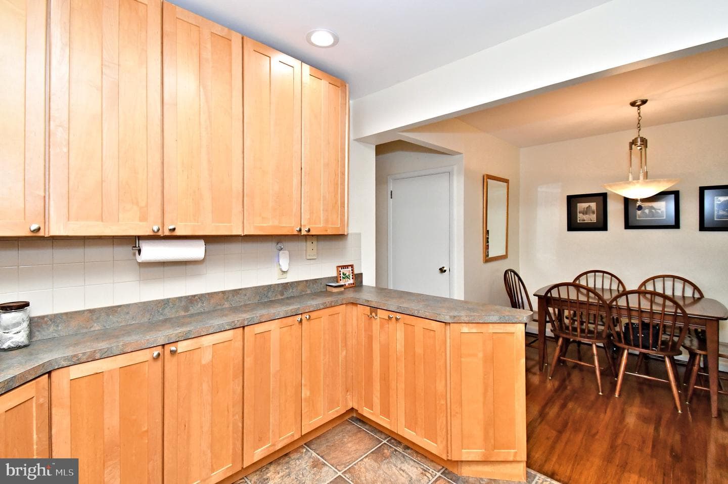 9962 Woodfern Road photo 22