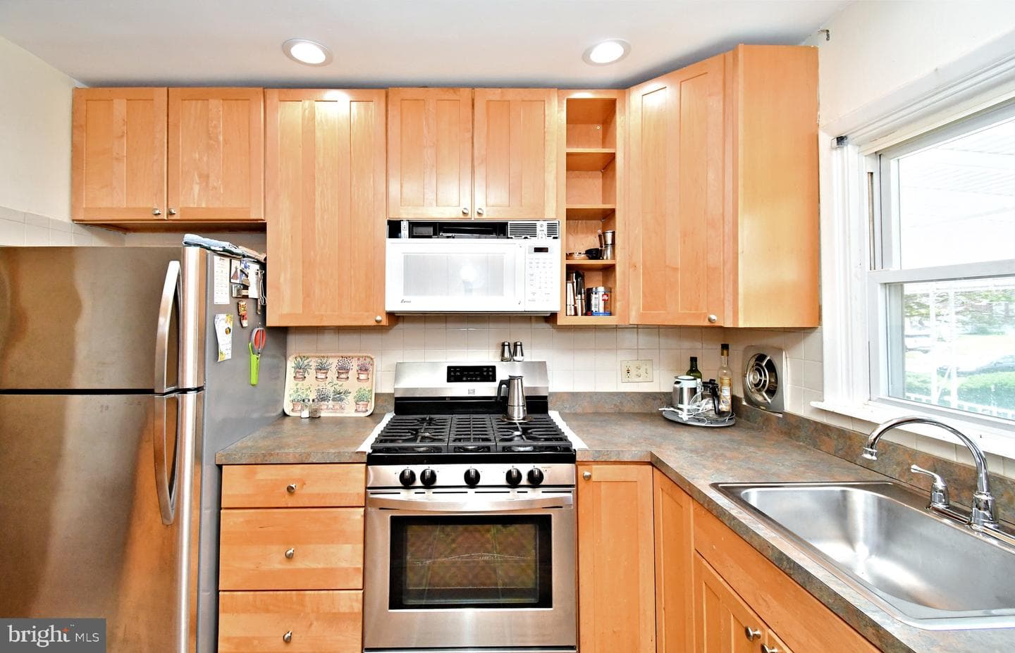 9962 Woodfern Road photo 25
