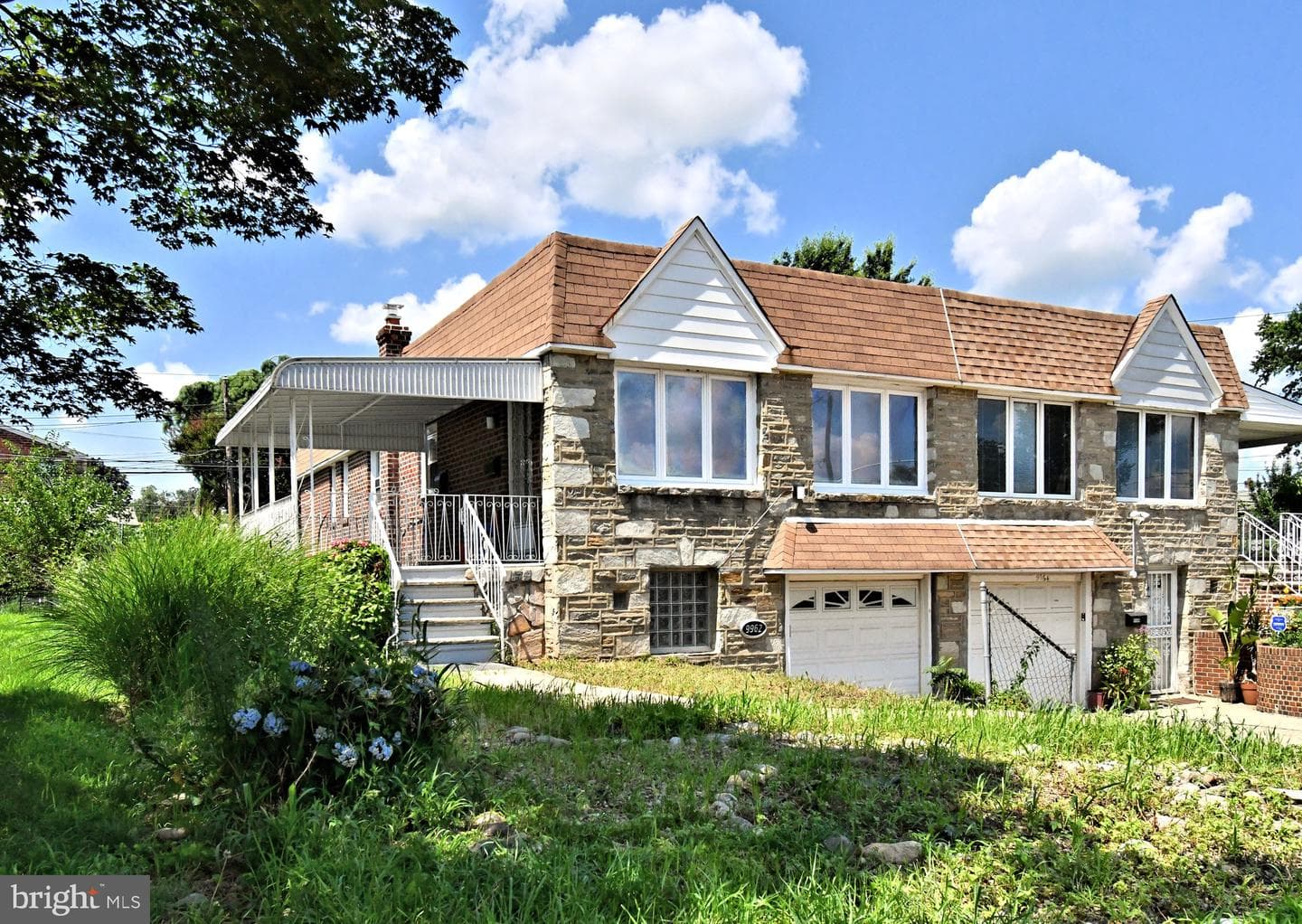 9962 Woodfern Road photo 3