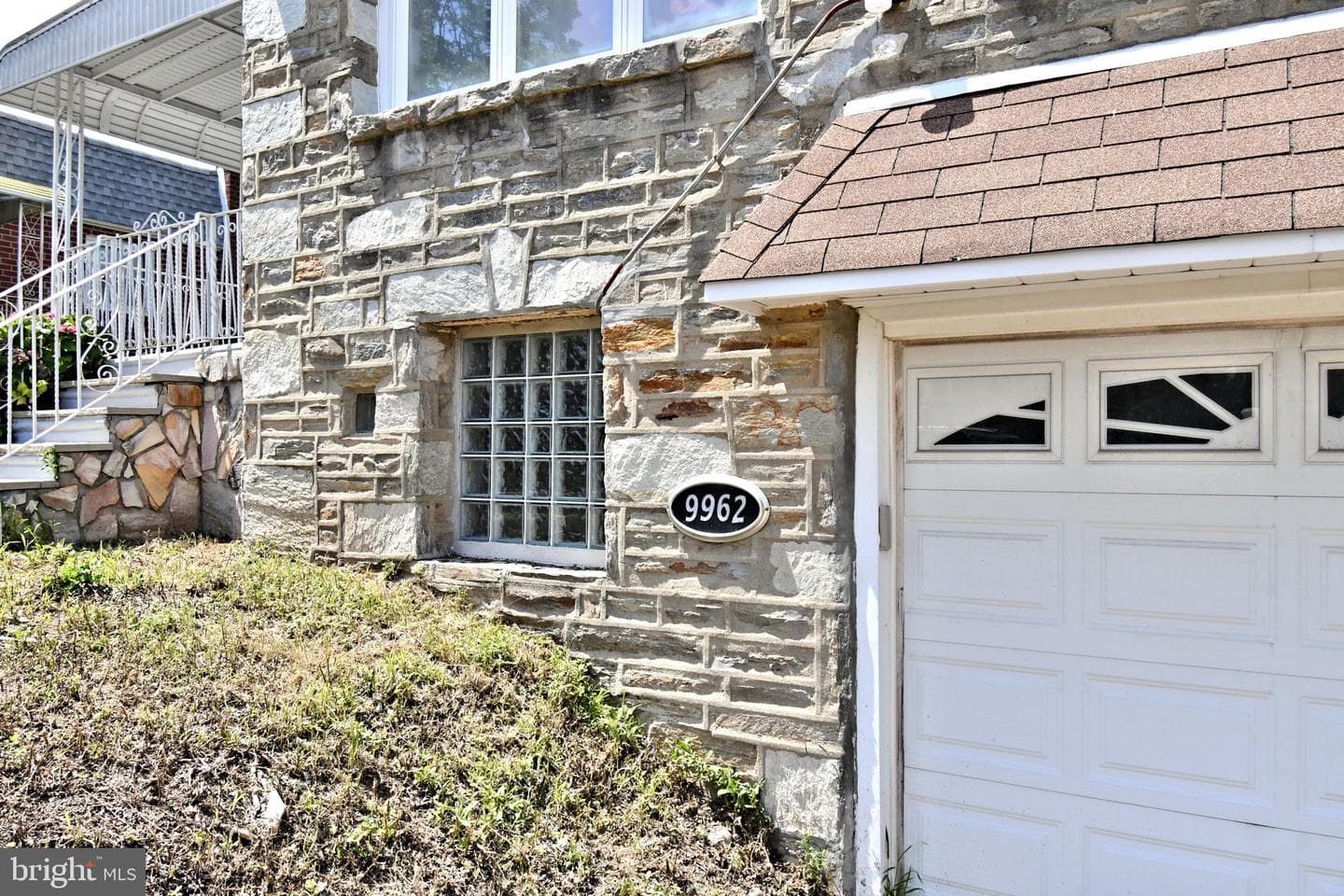 9962 Woodfern Road photo 4