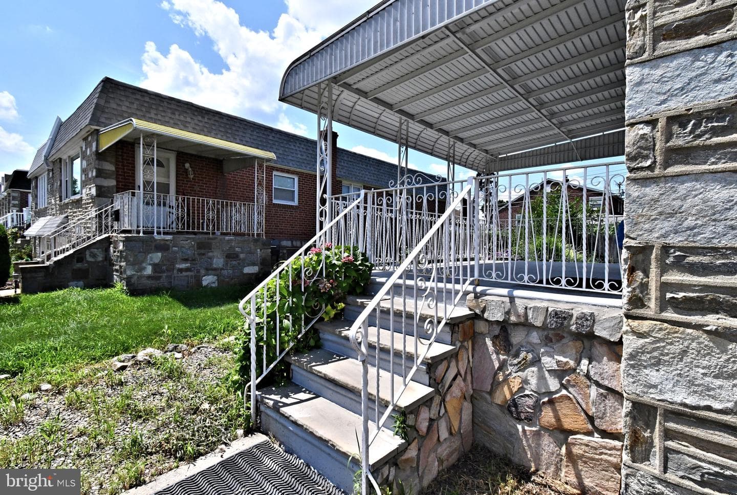 9962 Woodfern Road photo 5