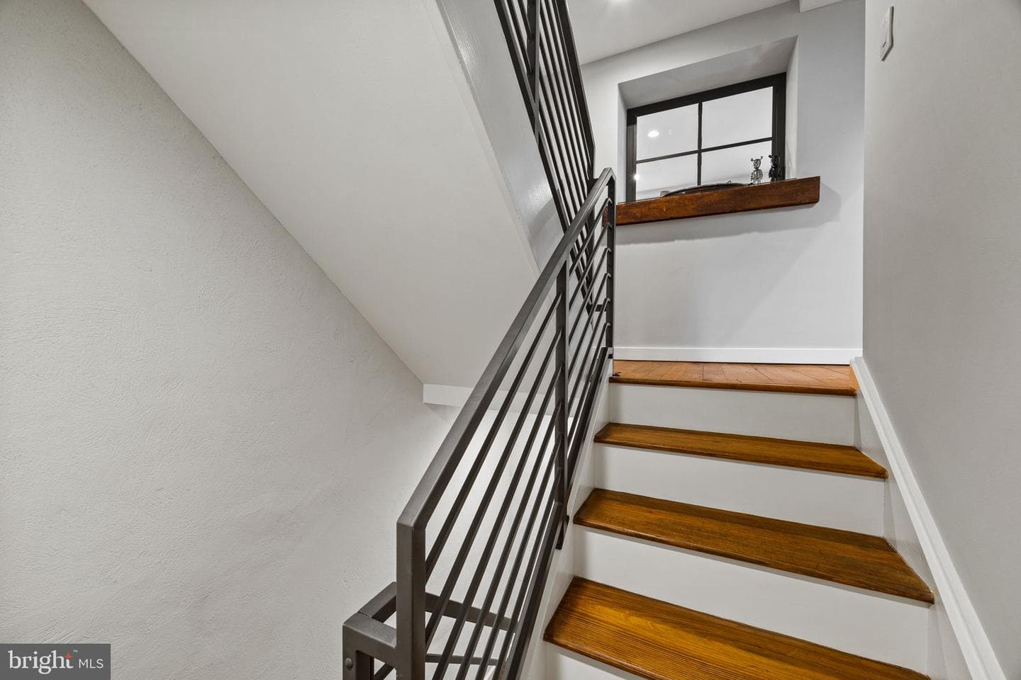 2030 Ranstead Street photo 12