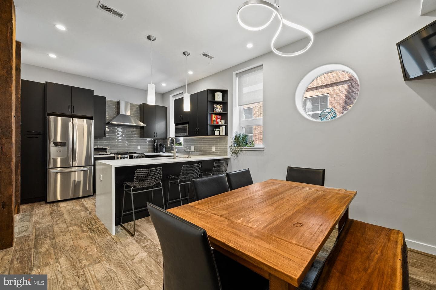 2030 Ranstead Street photo 23