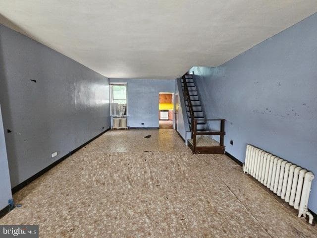 2718 E Luzerne Street photo 3