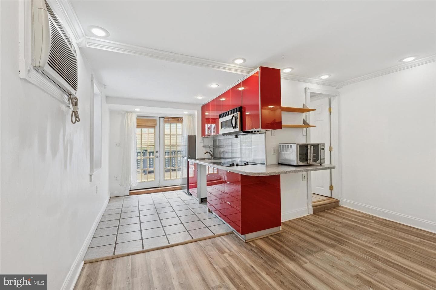 2621 Sepviva Street photo 12