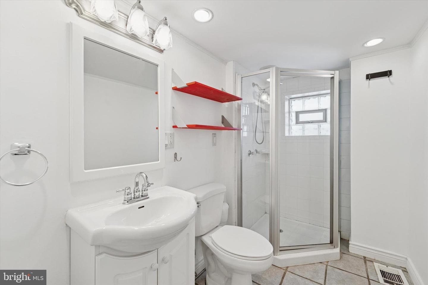 2621 Sepviva Street photo 22