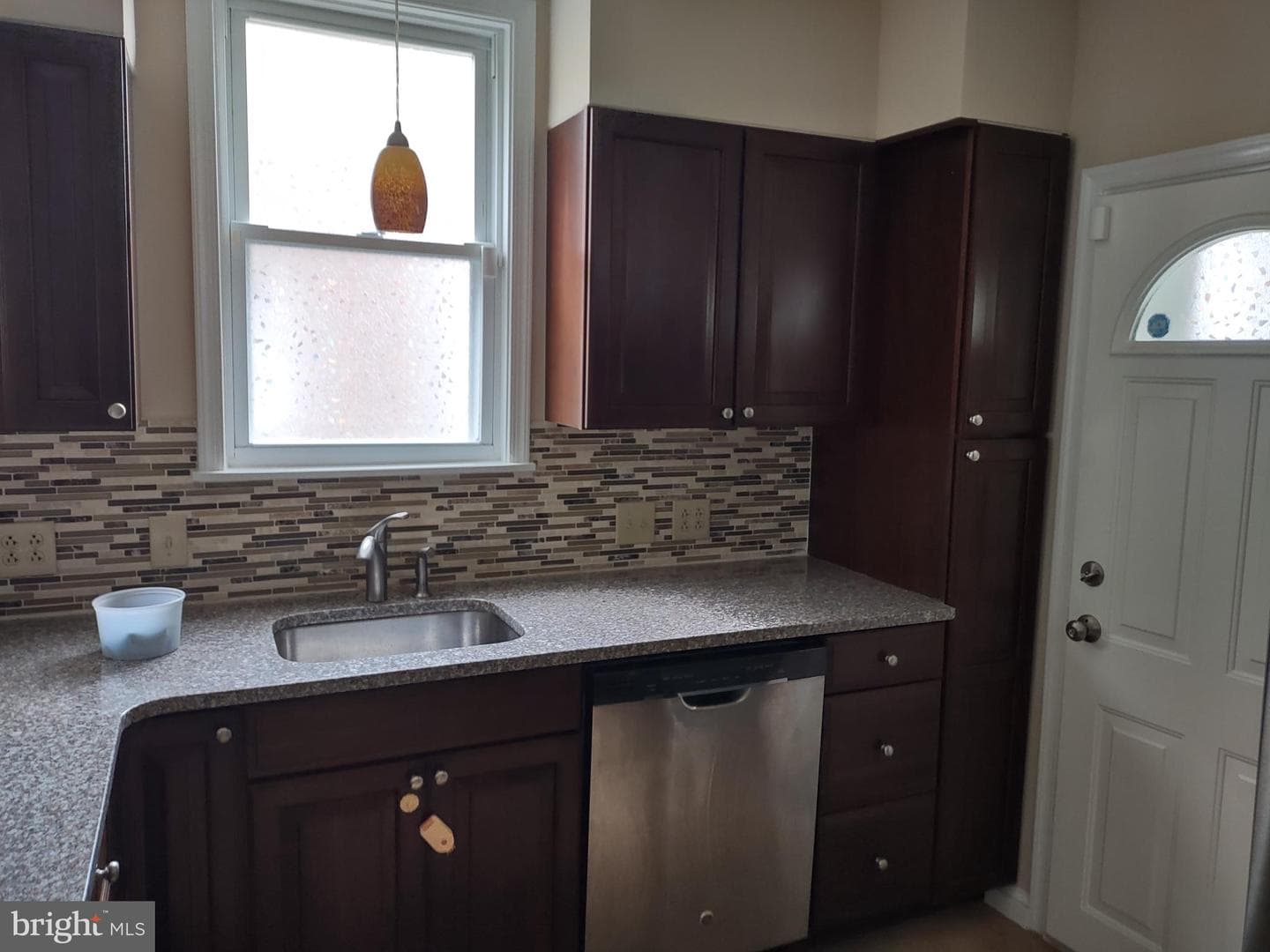 218 Hartel Avenue photo 29