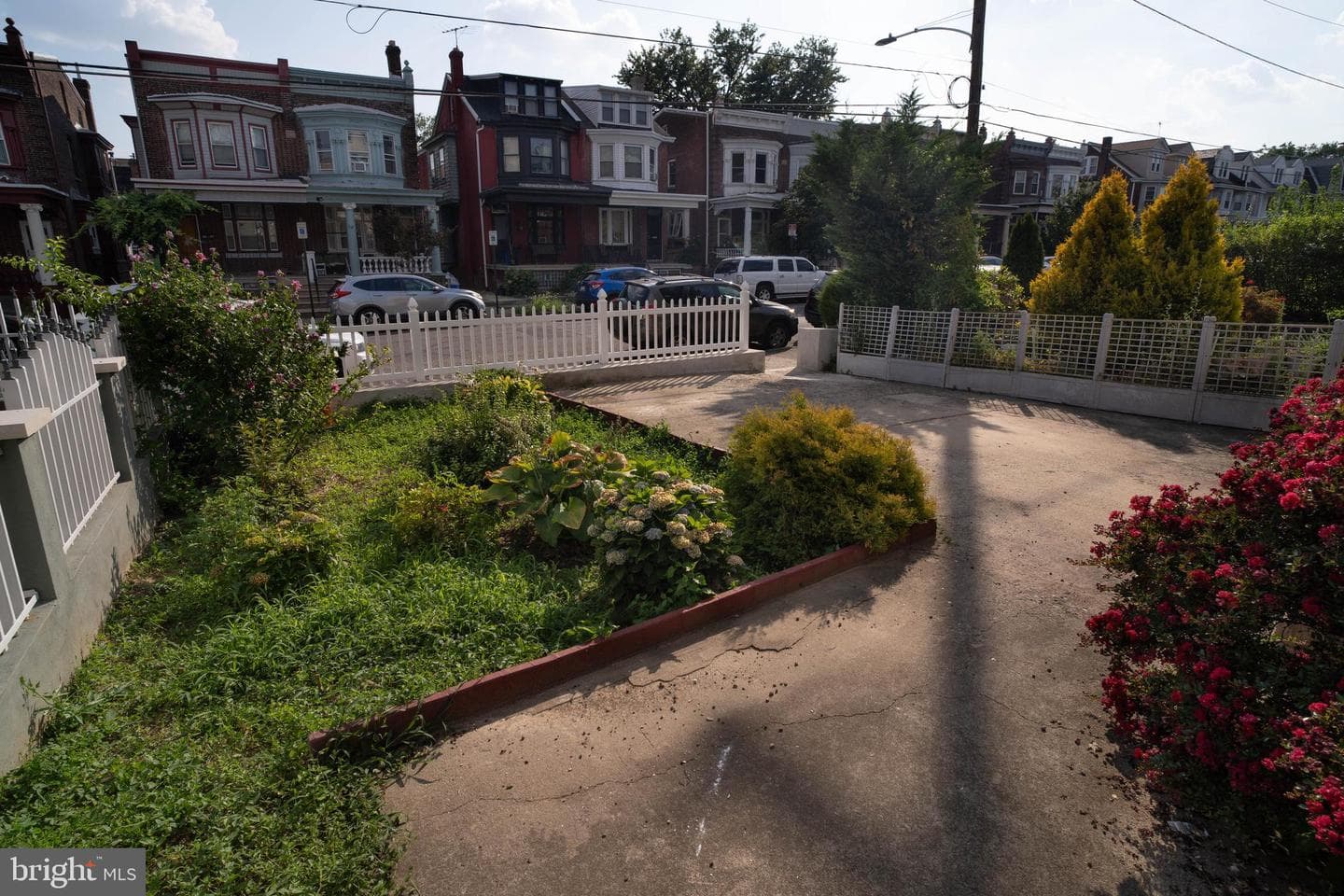 1227 Harrison Street photo 3
