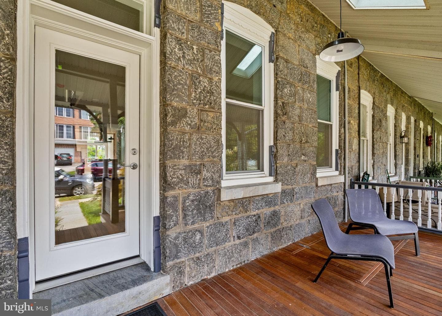 252 Sumac Street photo 4