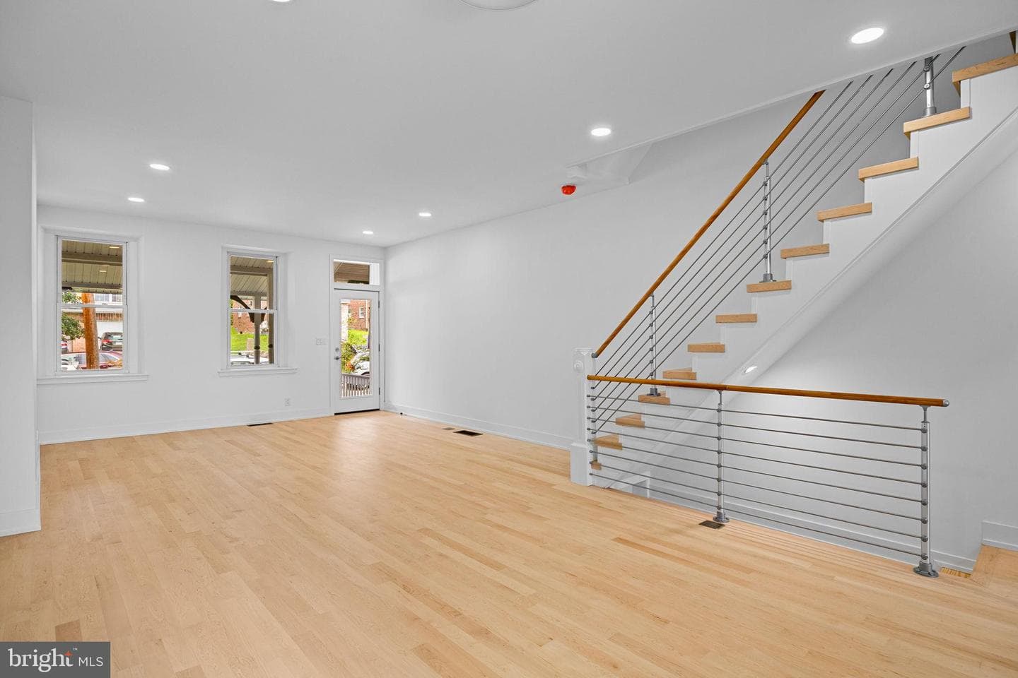 252 Sumac Street photo 6