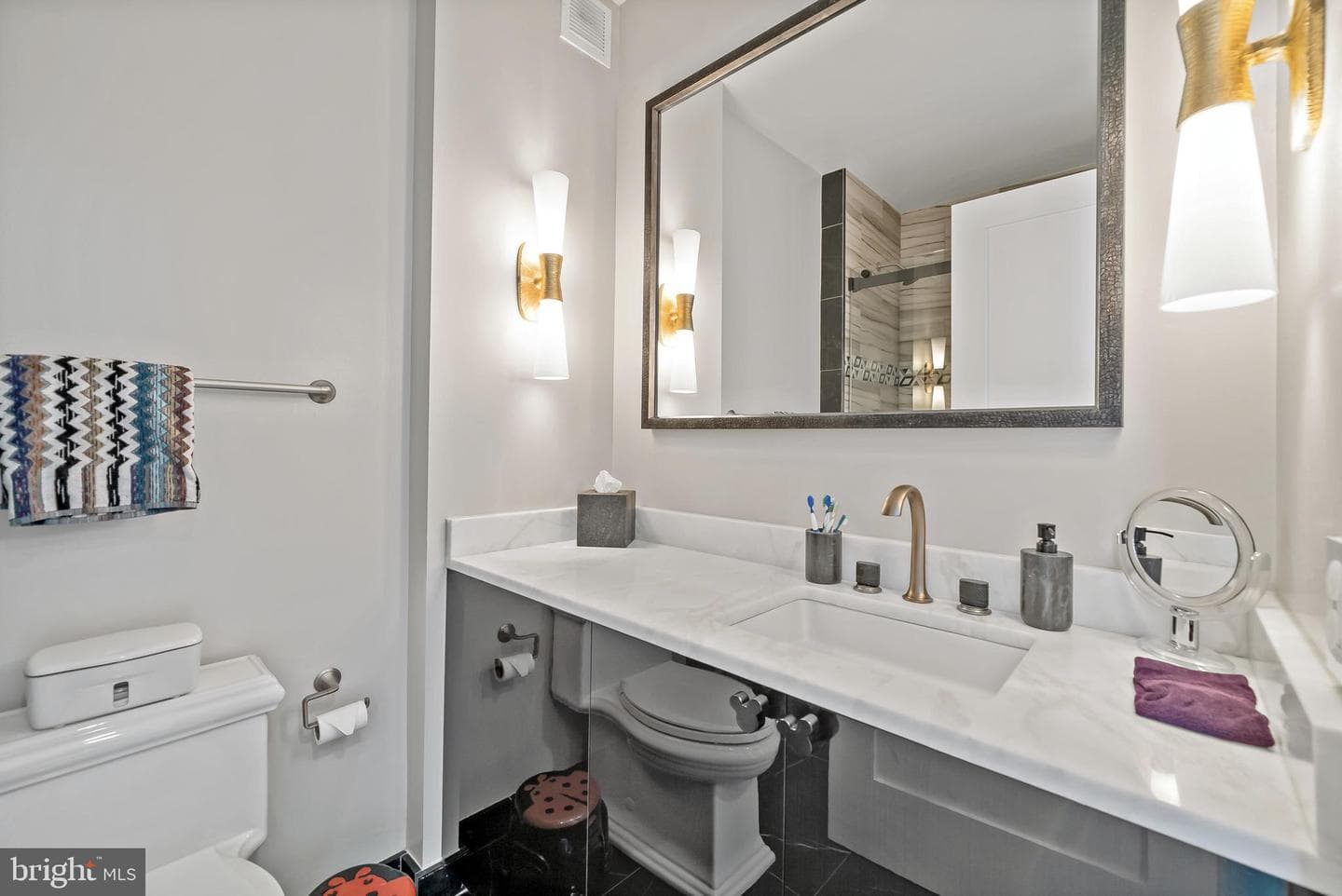 1414 S Penn Square #22b photo 30
