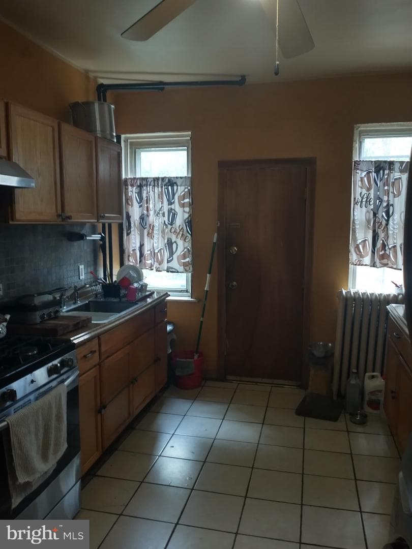 426 N Horton Street photo 5
