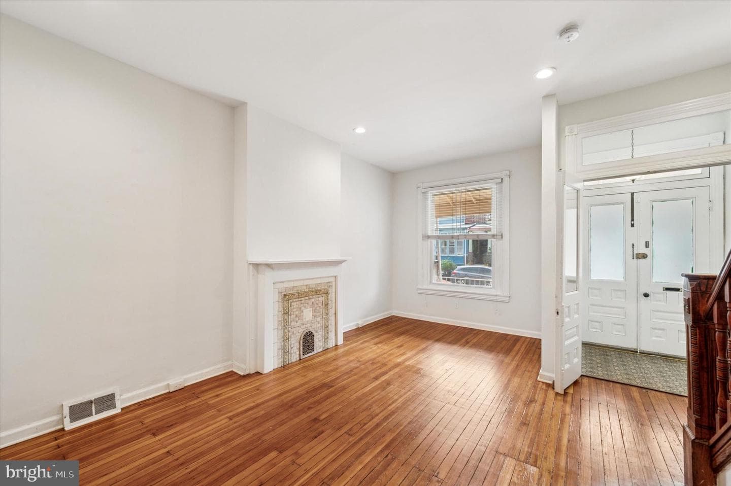247 W Haines Street photo 6