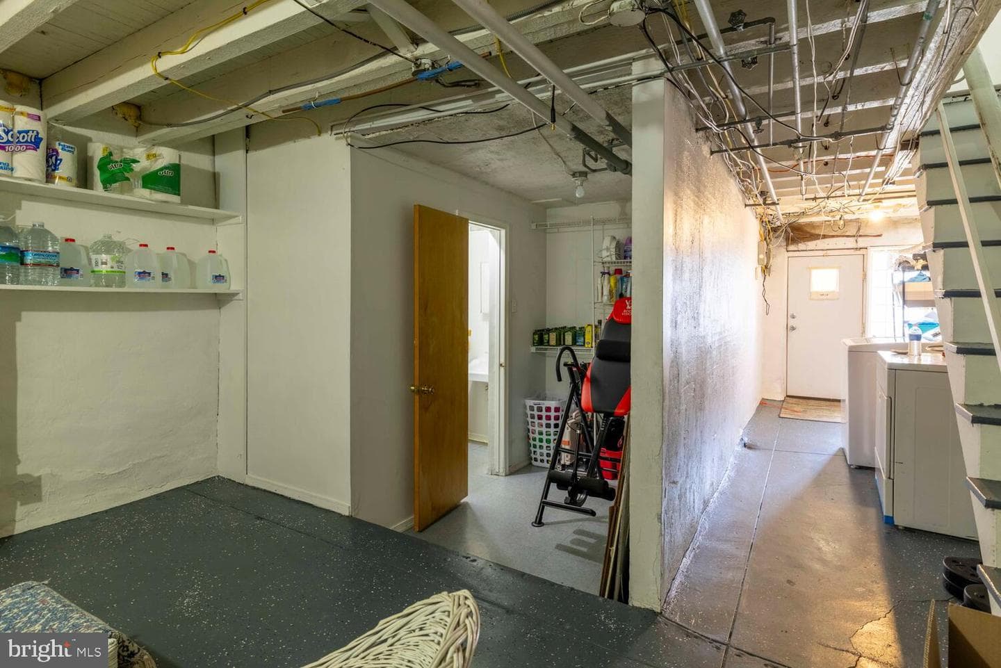 5221 Akron Street photo 22