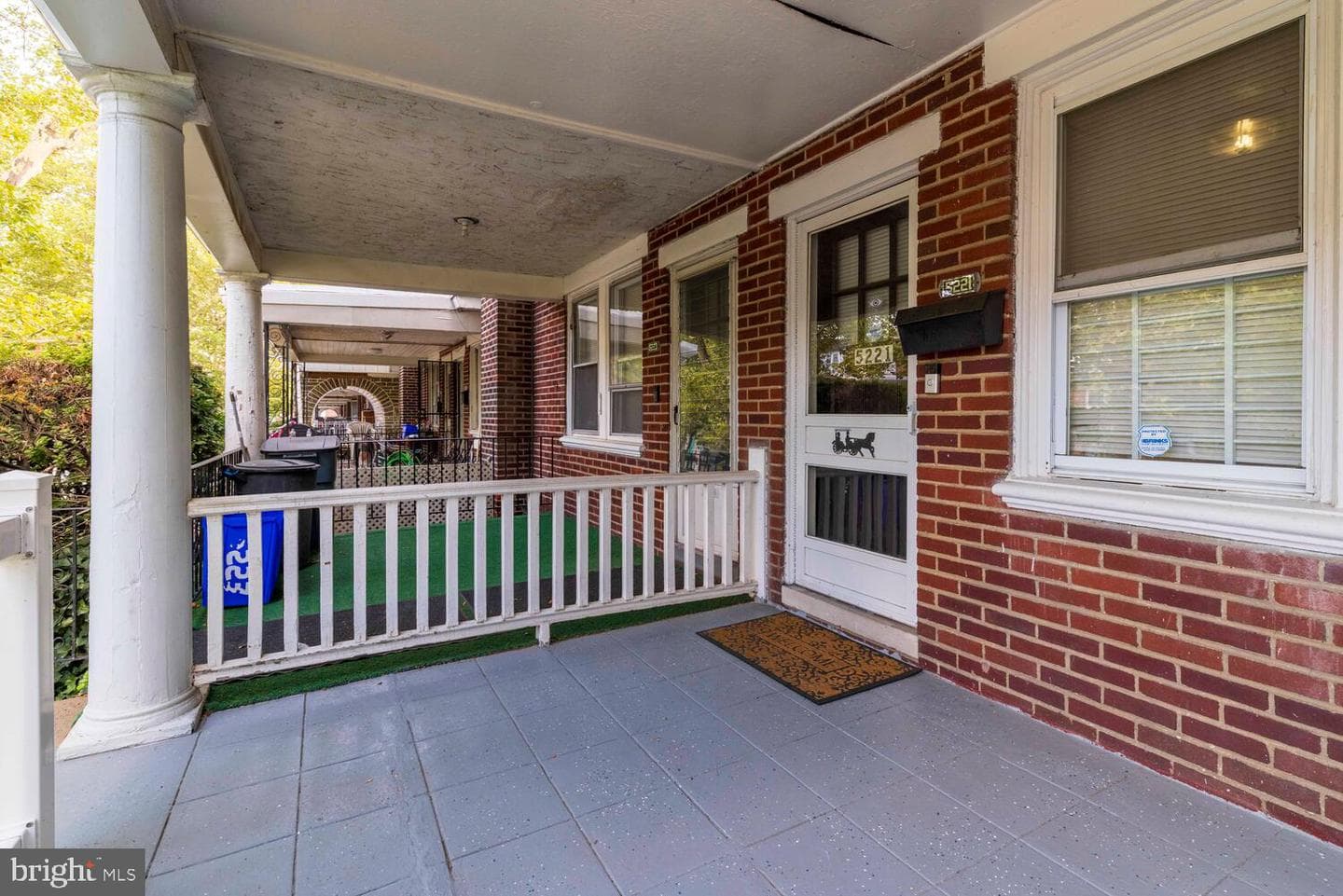 5221 Akron Street photo 3