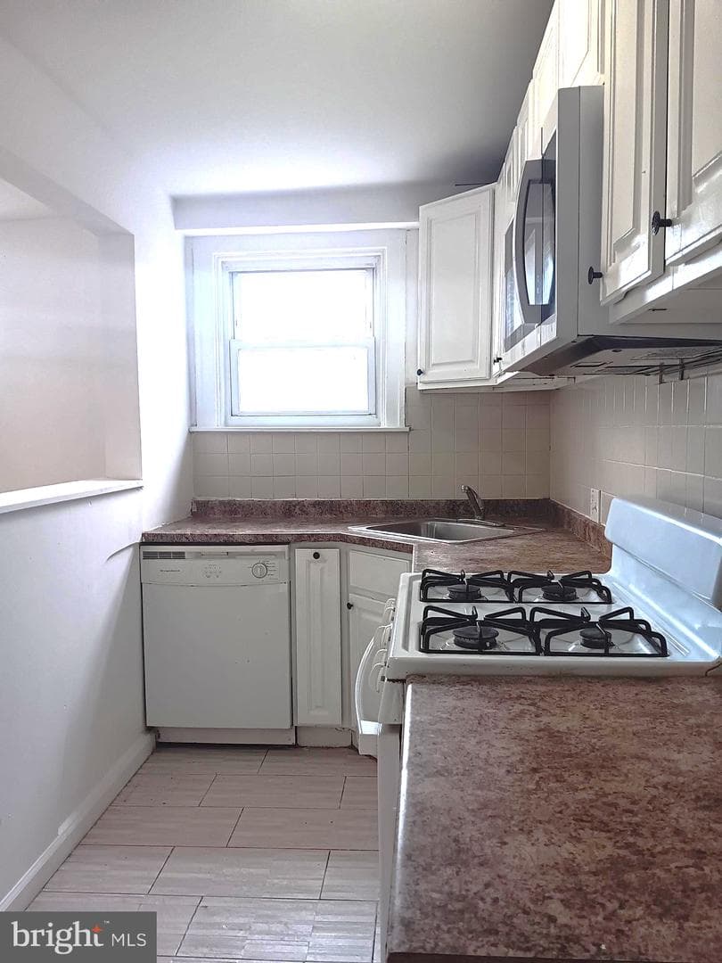 1815 Penfield Street photo 5