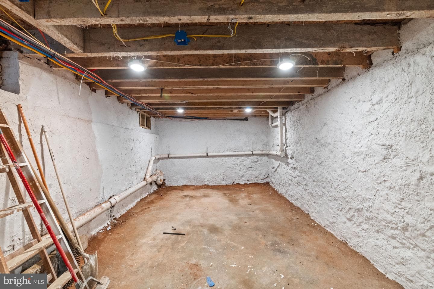 1043 E Chelten Avenue photo 22
