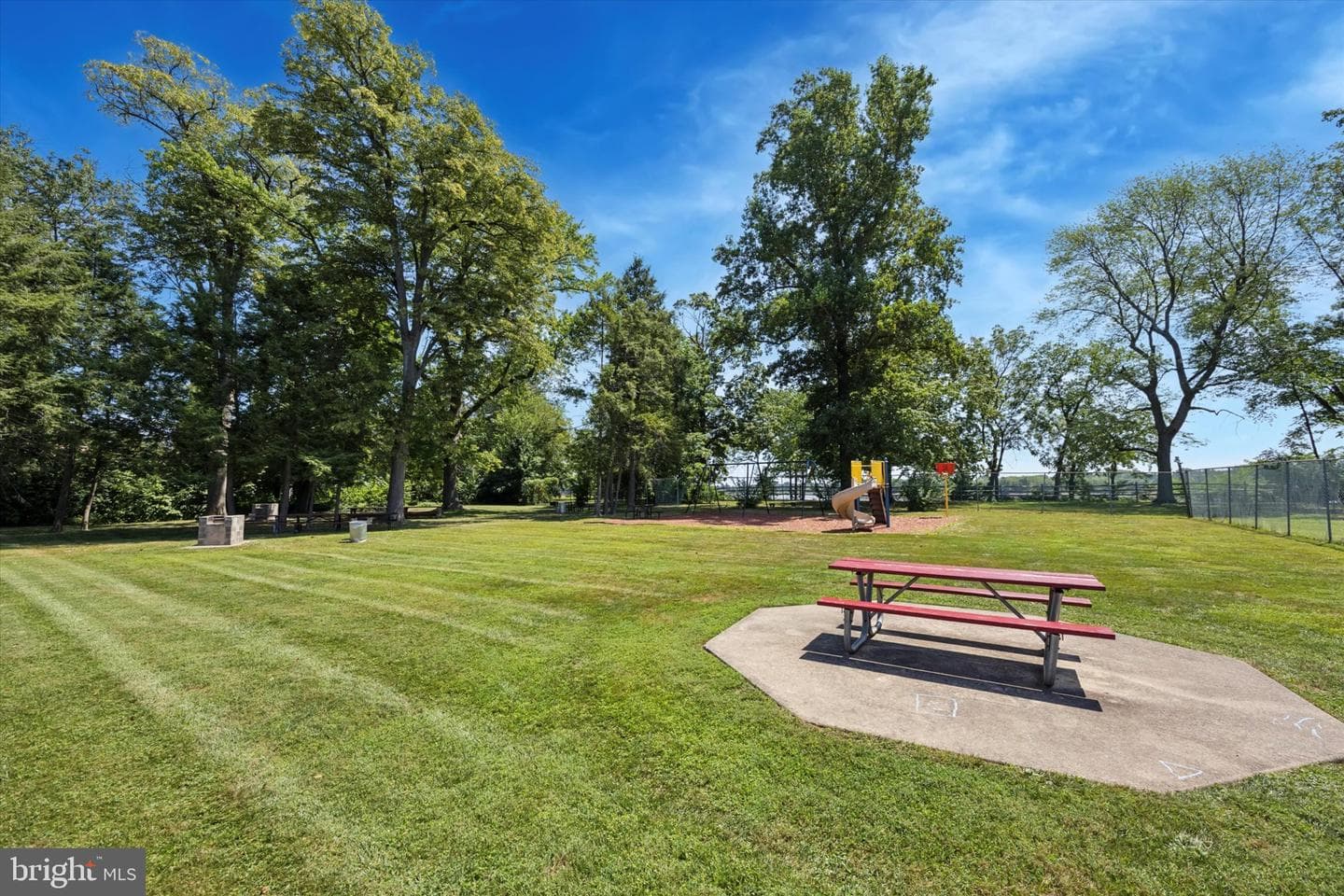 47201 Delaire Landing Road #201 photo 13