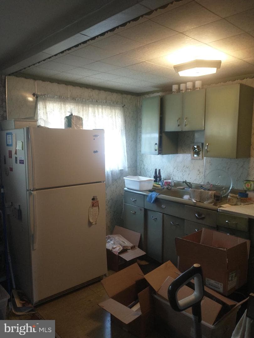 4486 Garden Street photo 4