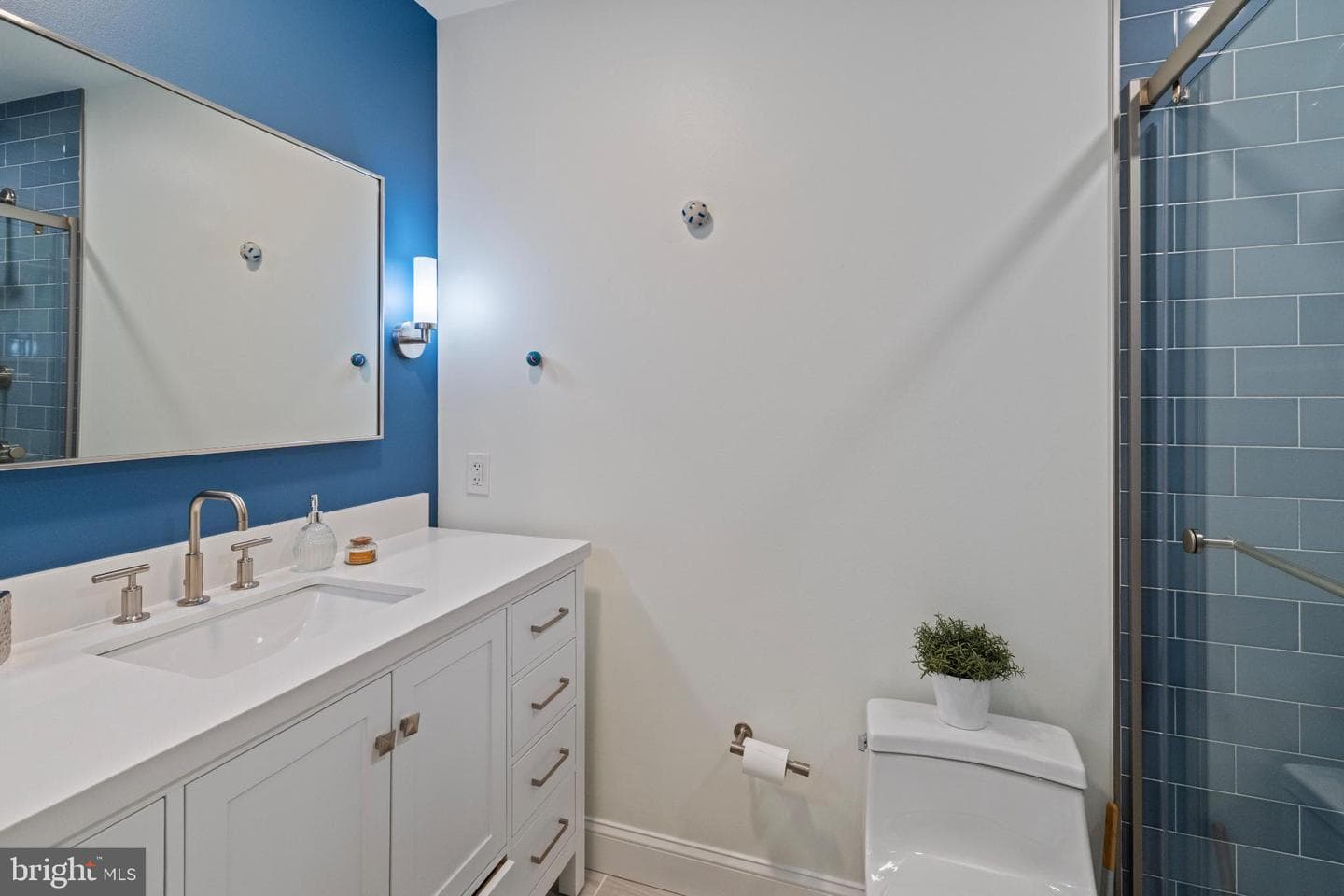 1811 Fitzwater Street #E photo 14