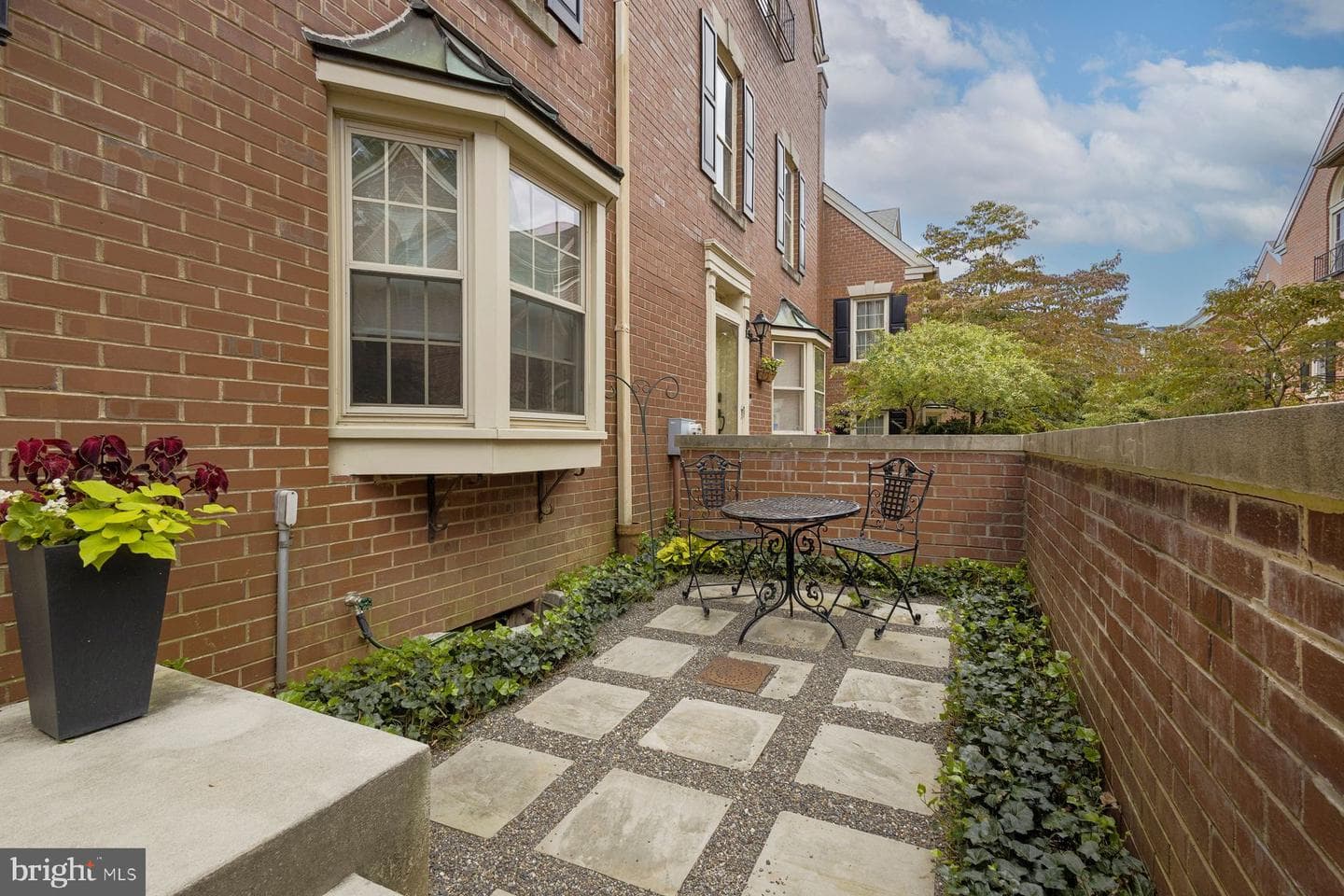 8708 Prospect Avenue #d14 photo 1