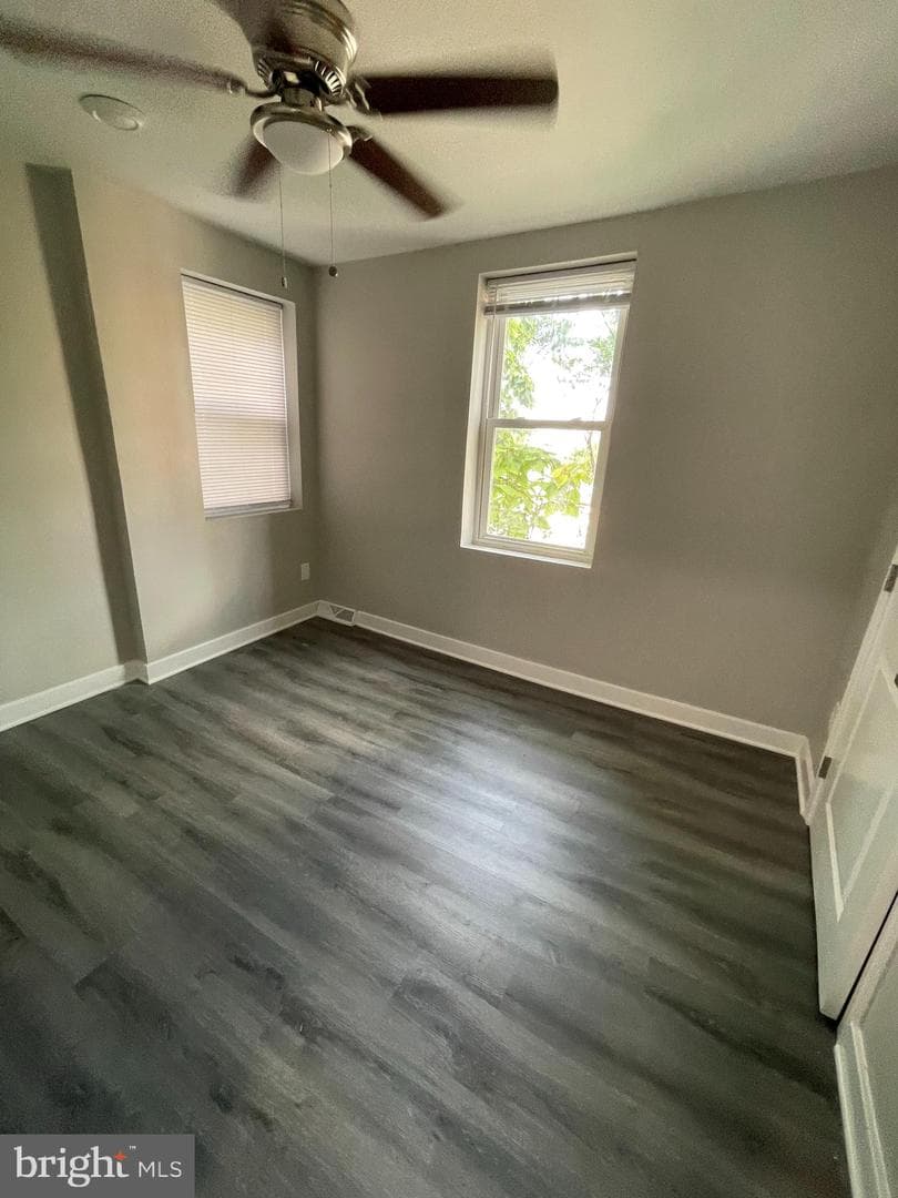 2046 N 20th Street photo 19