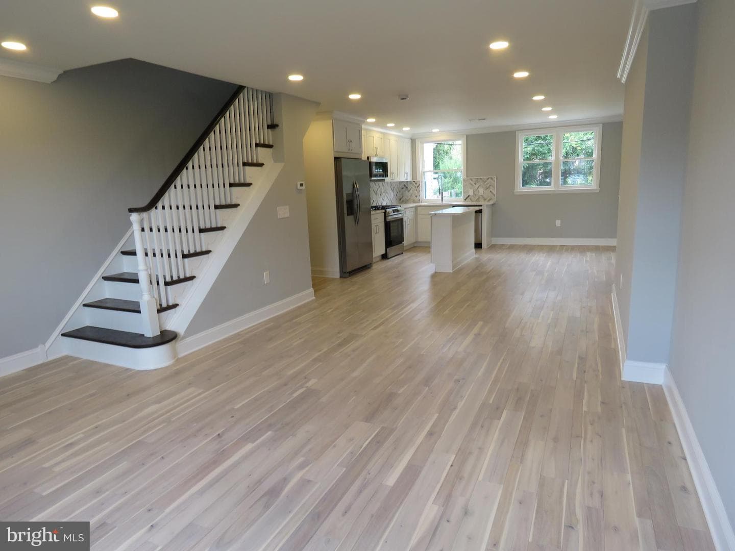 5418 Bingham Street photo 8