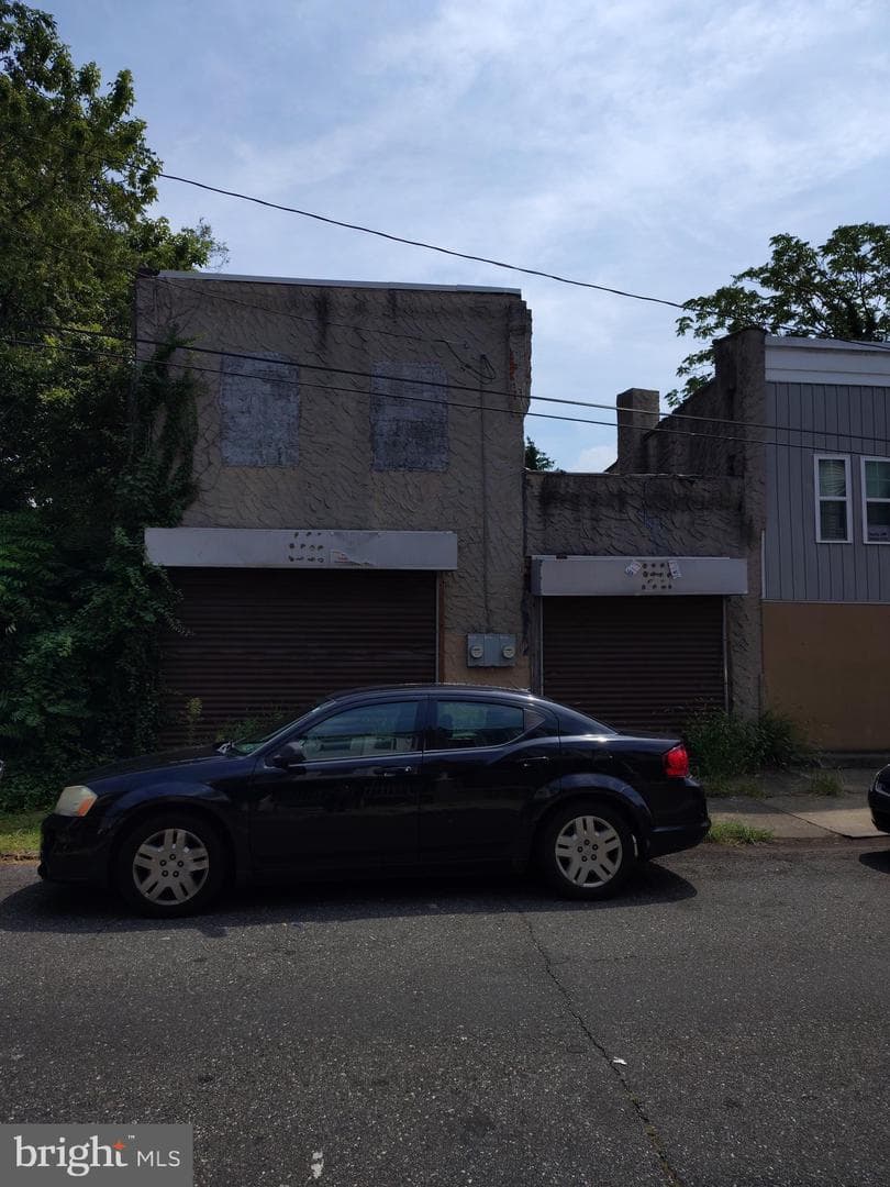 230 N 53rd Street photo 35