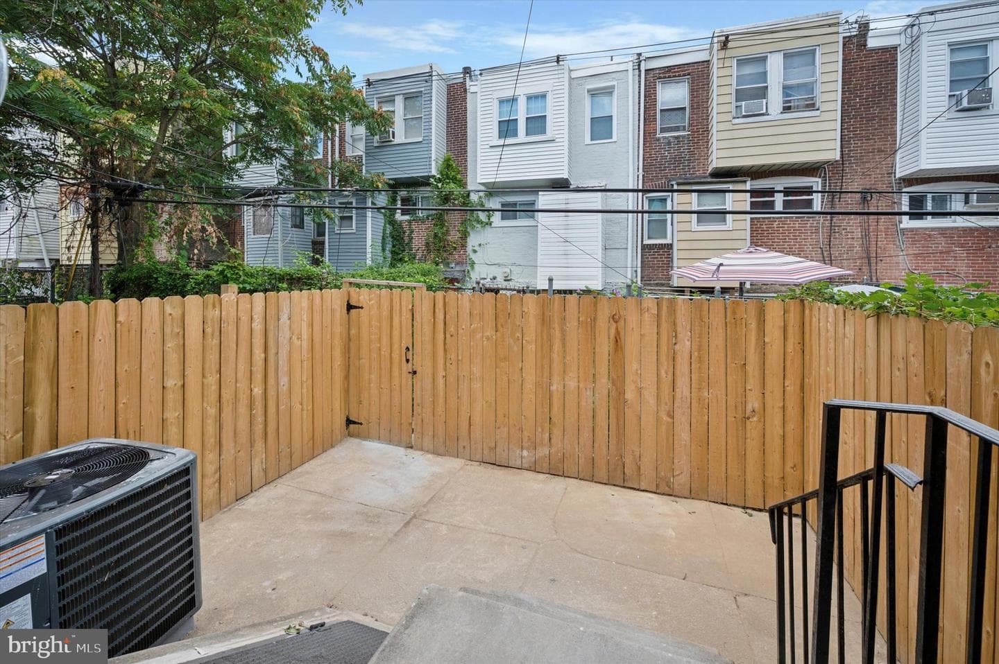 5718 N Lambert Street photo 13