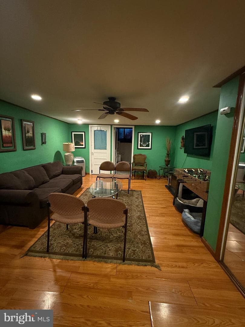 3346 Longshore Avenue photo 14