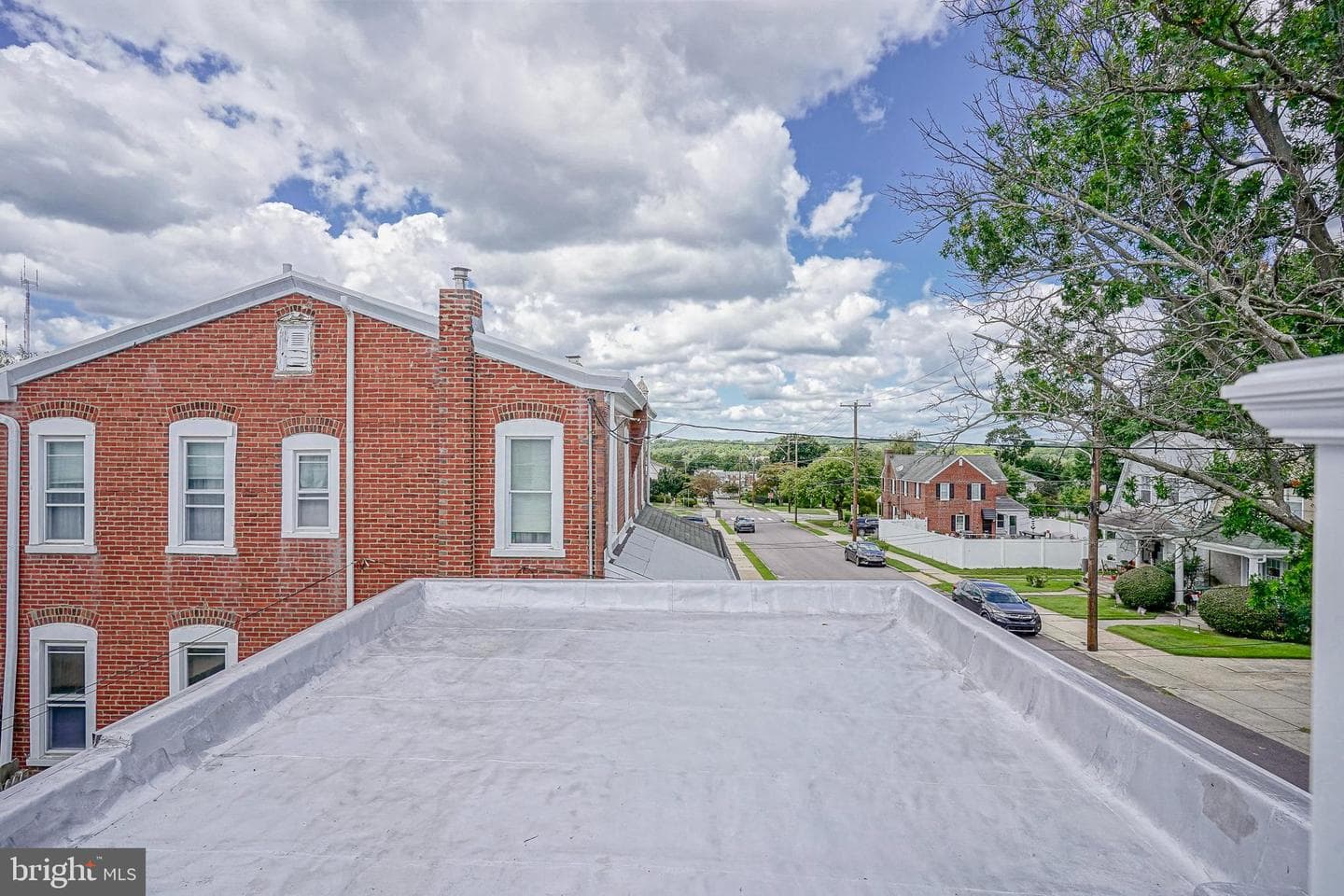 576 Hermitage Street photo 41