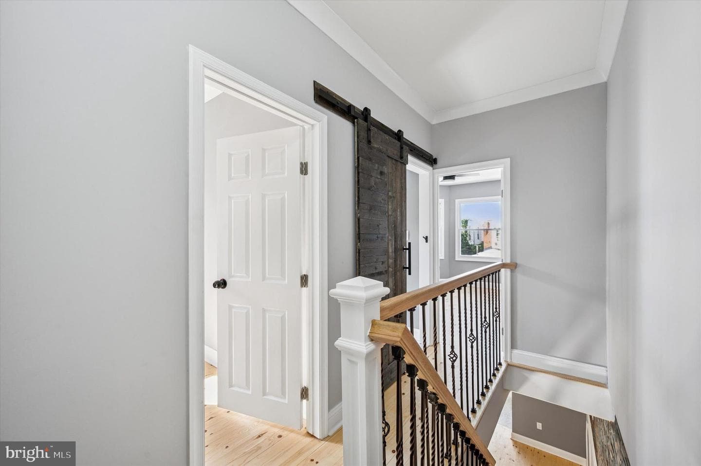 5556 Osage Avenue photo 17