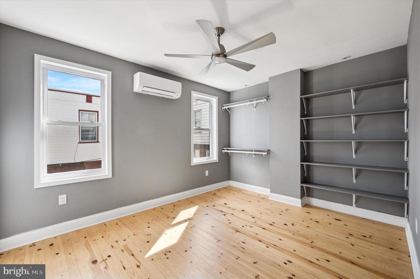 5556 Osage Avenue photo 21