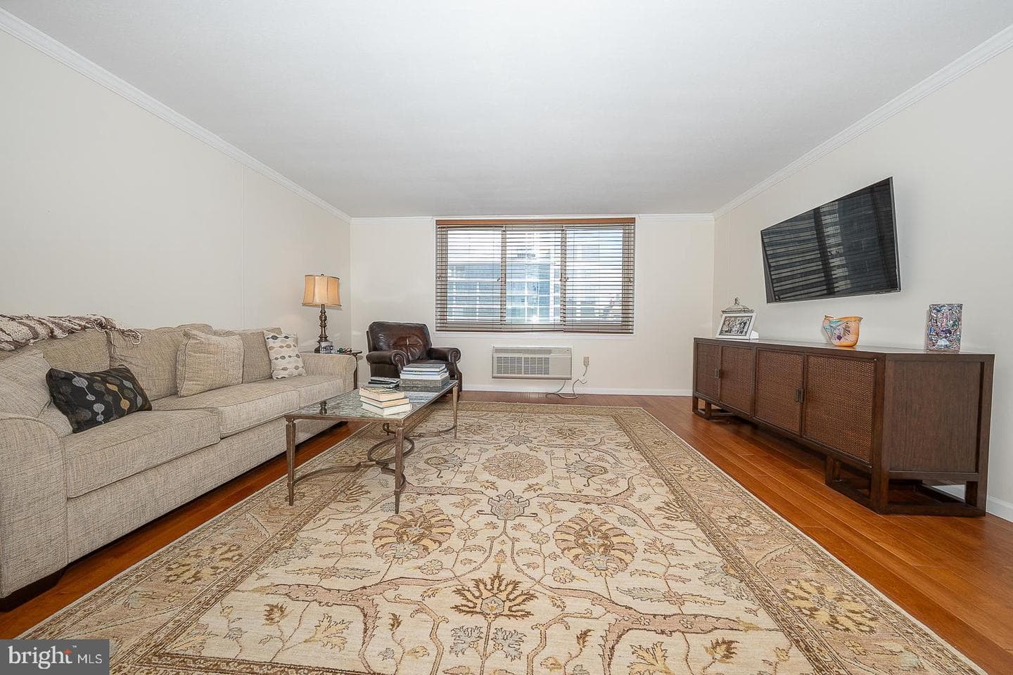 1919 Chestnut #2822 photo 8