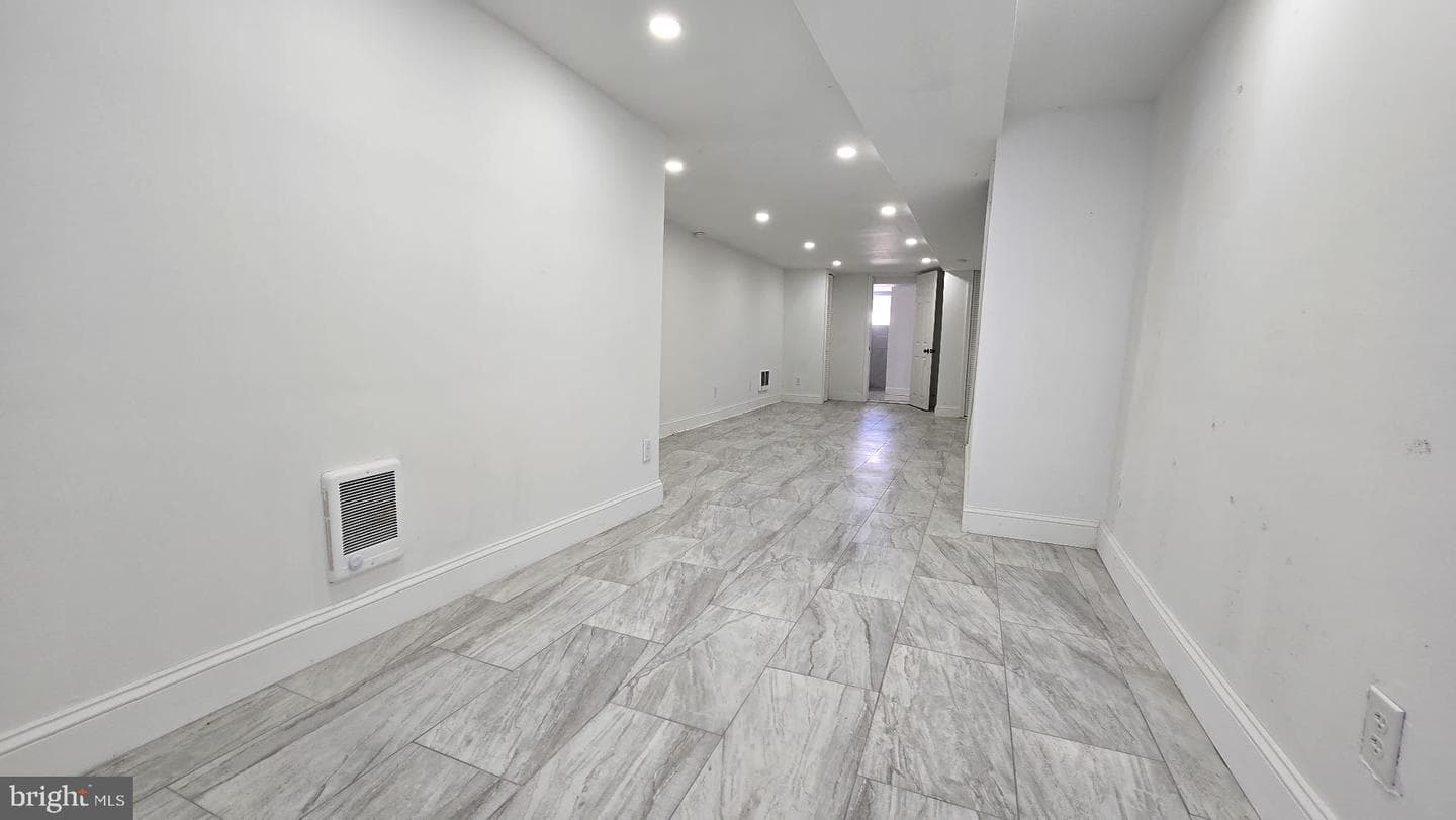 2811 N Croskey Street photo 42