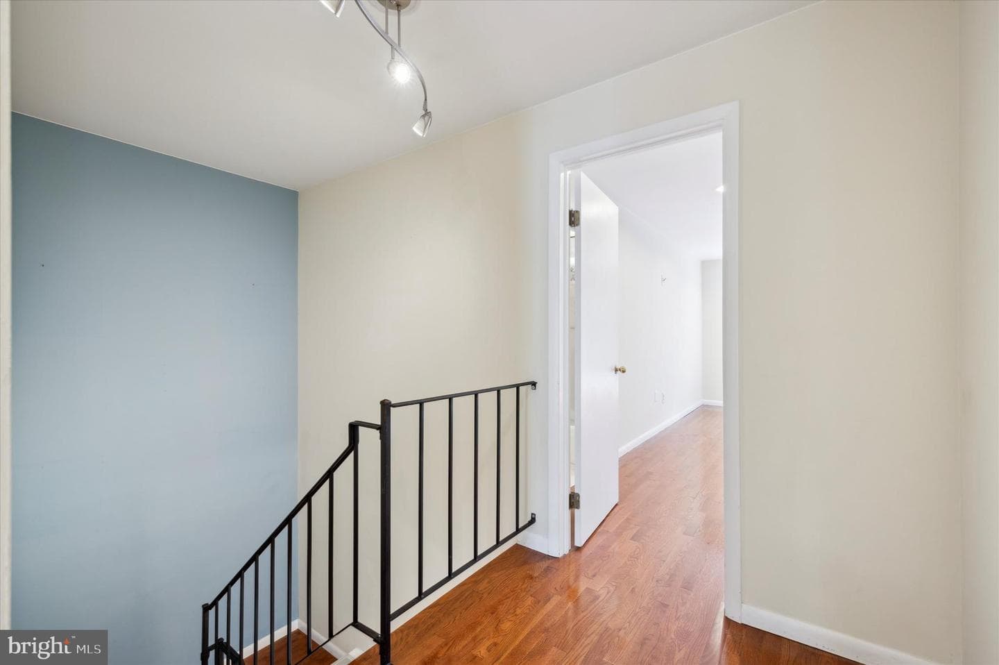 2201 N Arch Street #114 photo 18