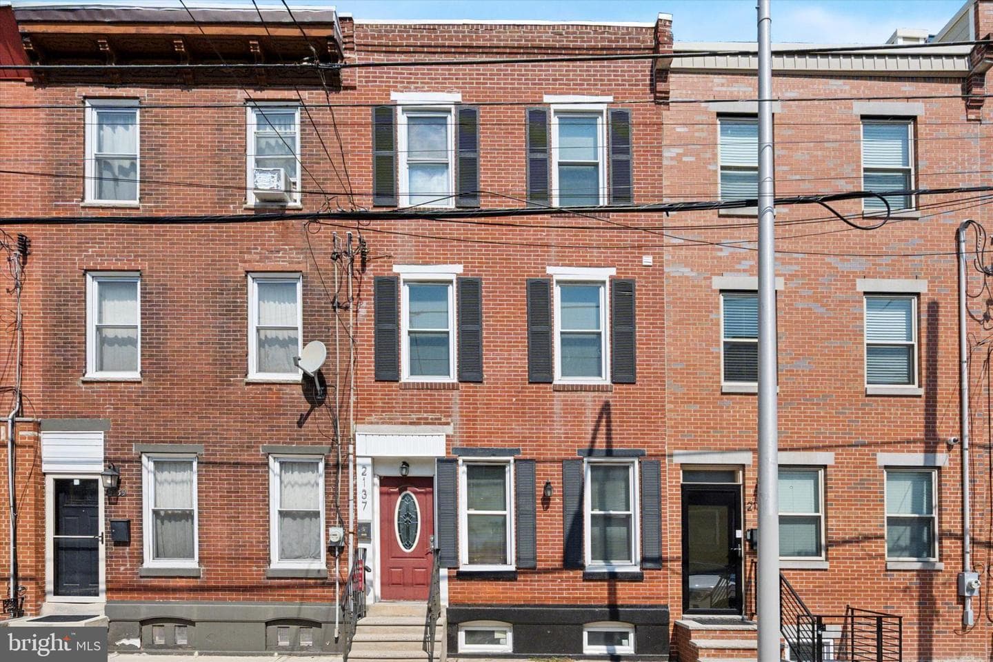 2137 Federal Street photo 5