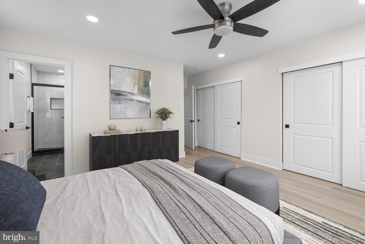 1051 E Vernon Road photo 14