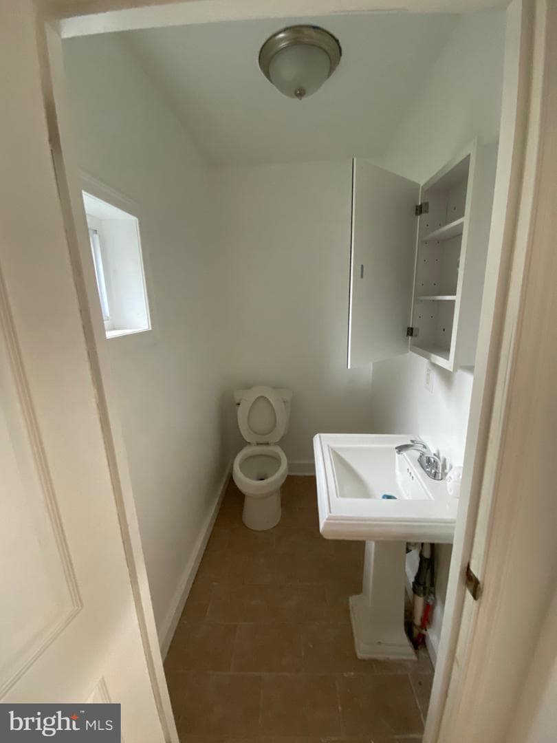 2550 N Gratz Street photo 10