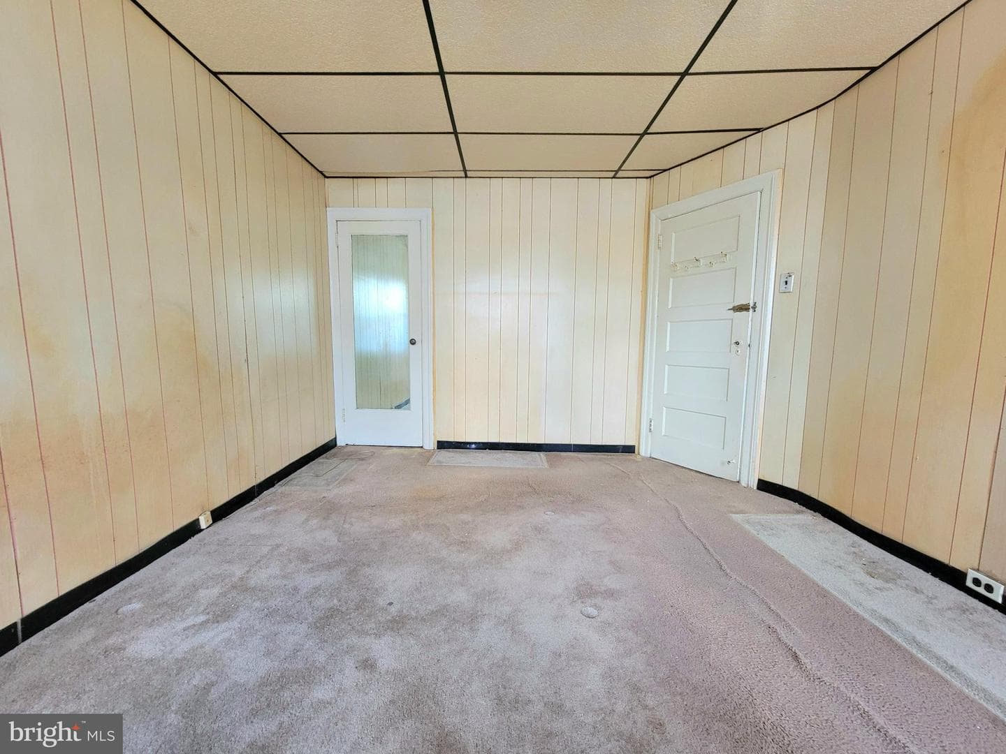 5447 Beaumont Avenue photo 26