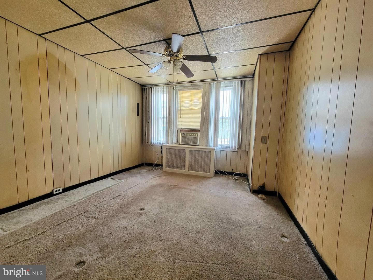 5447 Beaumont Avenue photo 27