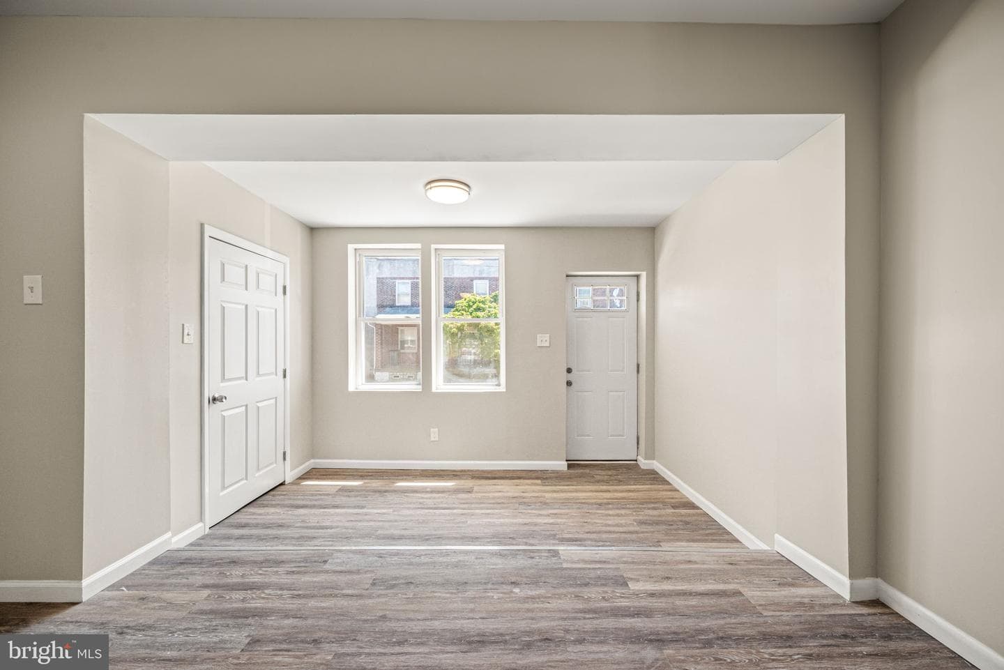 7147 Guyer Avenue photo 4