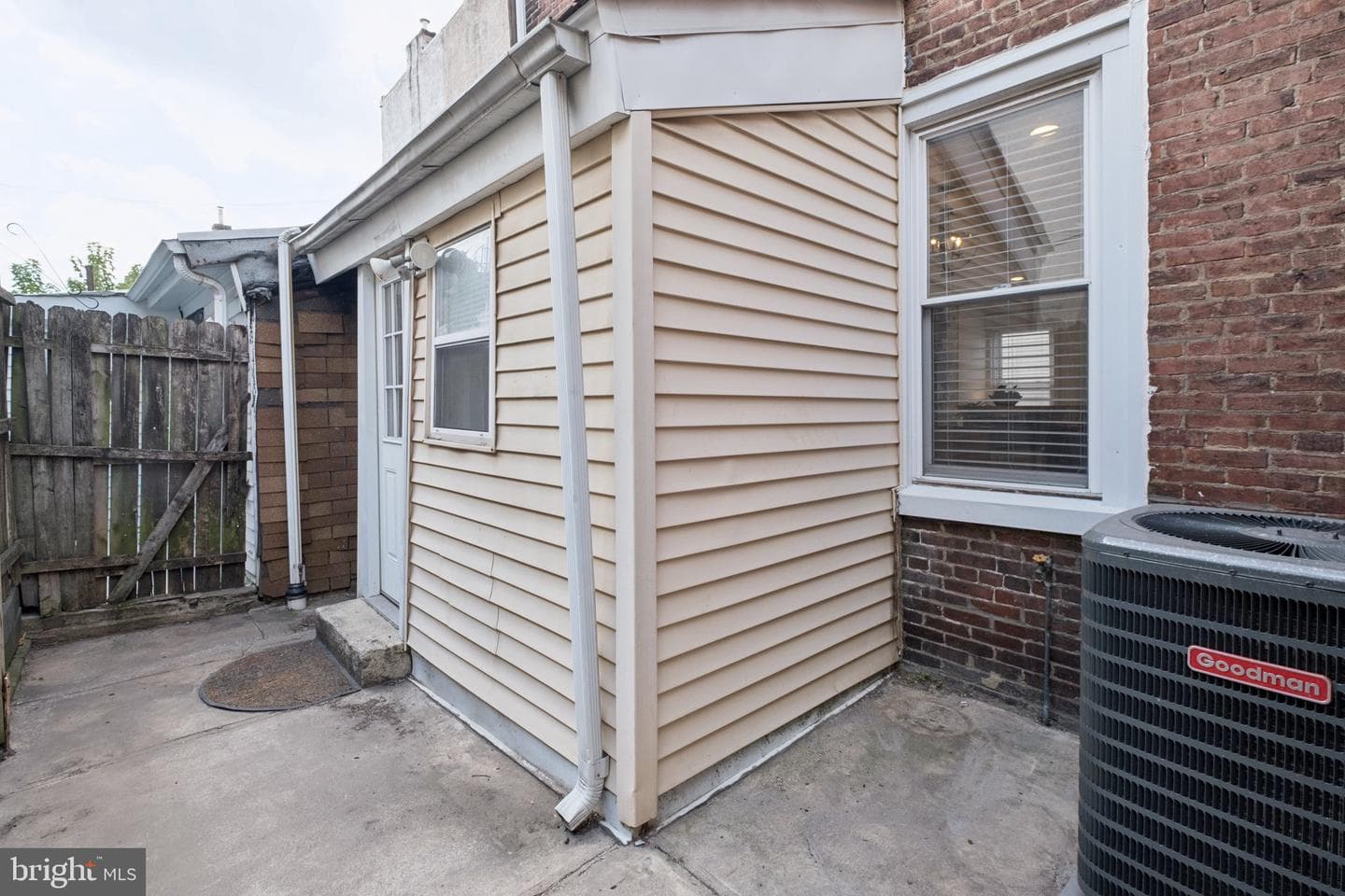 2669 Webb Street photo 11
